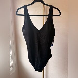 TYR Black One Piece Swimsuit Controlfit UPF 50+ | Size L | NWT